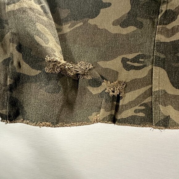 Olivaceous Pencil Skirt Womens Medium Camouflage Cotton Denim Button Fly NEW - Picture 2 of 8